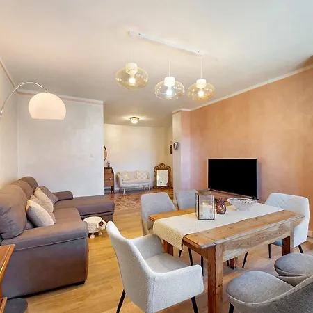 Apartament Maison Solange Vincent